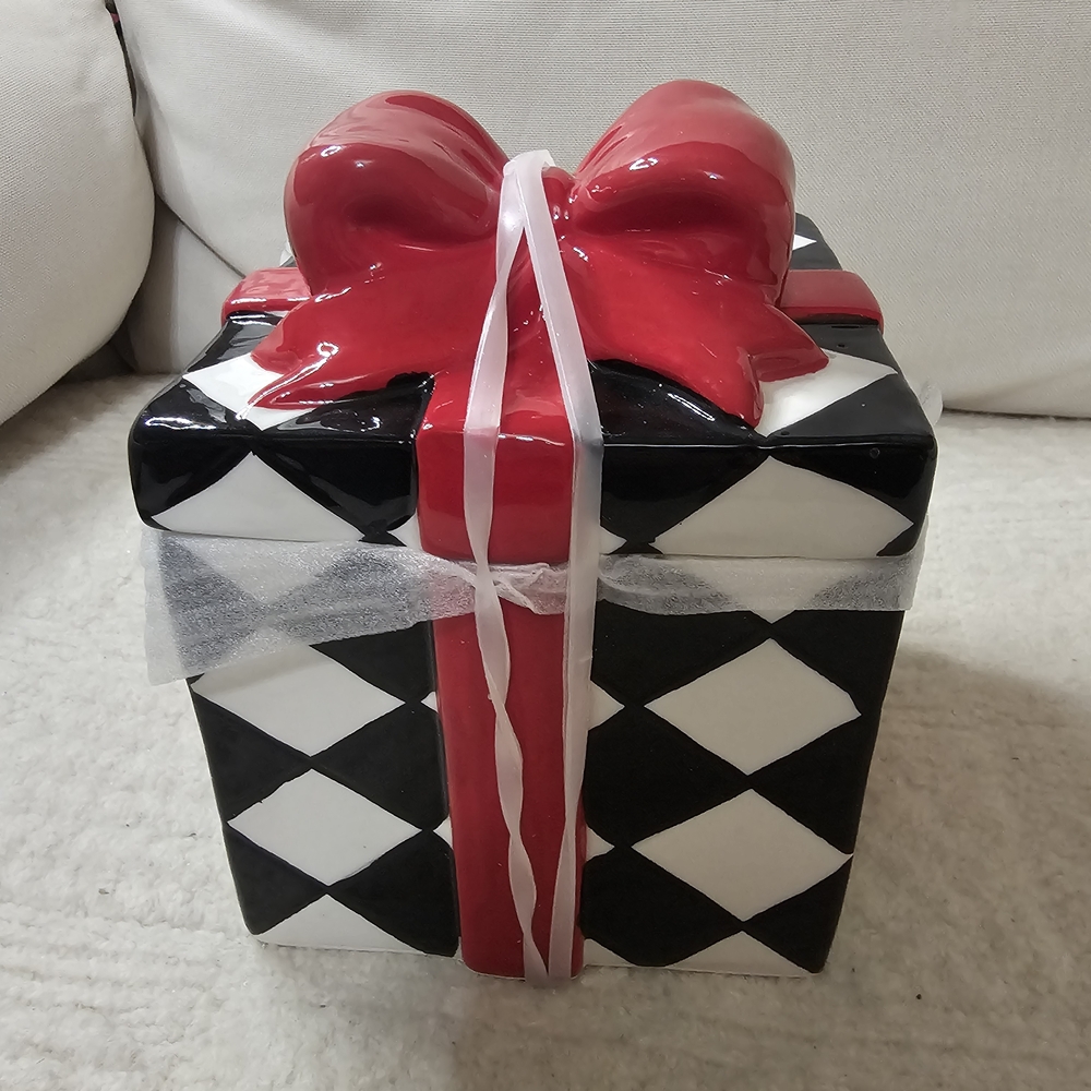 Ceramic Gift Box with Red Bow